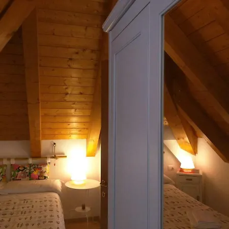 Casa vacanze Mountains And Lakes *